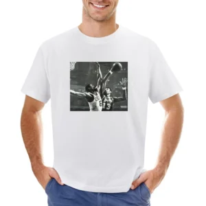 Bill Russell & Wilt Chamberlain Classic Sports T-shirt Asian Size Men T-Shirt