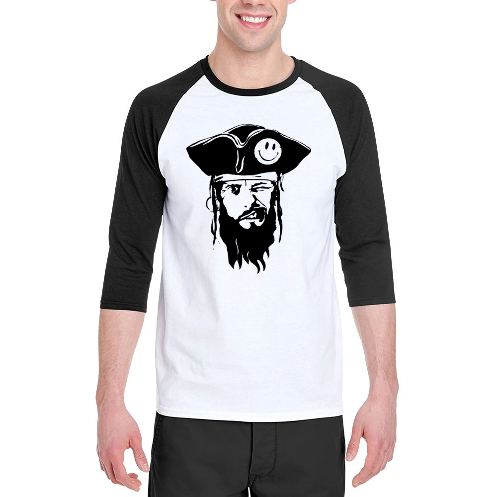 funny captain pirate with smiley hat and blinked eye Men 3/4 Sleeve T-Shirt